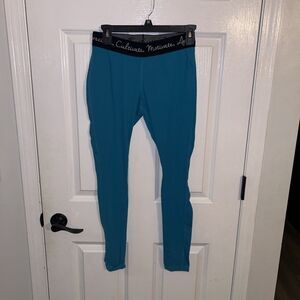 BuffBunny Woman's Small S Activewear Leggings Teal Cultivate Motivate